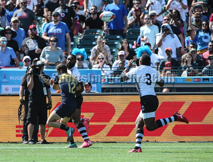2018RugbySevensSat-22.JPG - Fiji player Kalione Nasoko catches a back pass to score a try against Argentina in the men's championship quarter finals of the 2018 Rugby World Cup Sevens, Saturday, July 21, 2018, at AT&T Park, San Francisco. Fiji defeated Argentina 43-7. (Spencer Allen/IOS via AP)